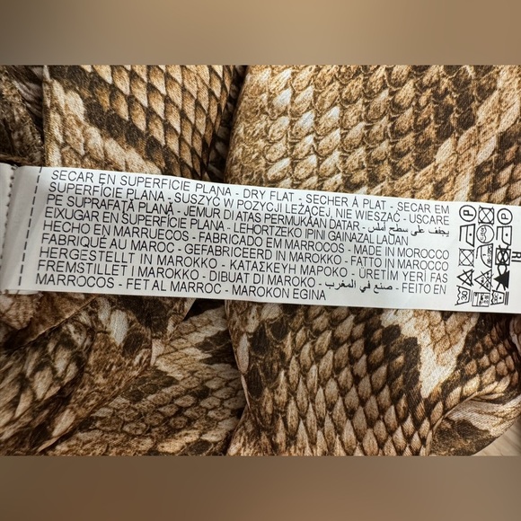 NWOT Zara Snake Print A-Line Button-Front Skirt - Picture 10 of 11